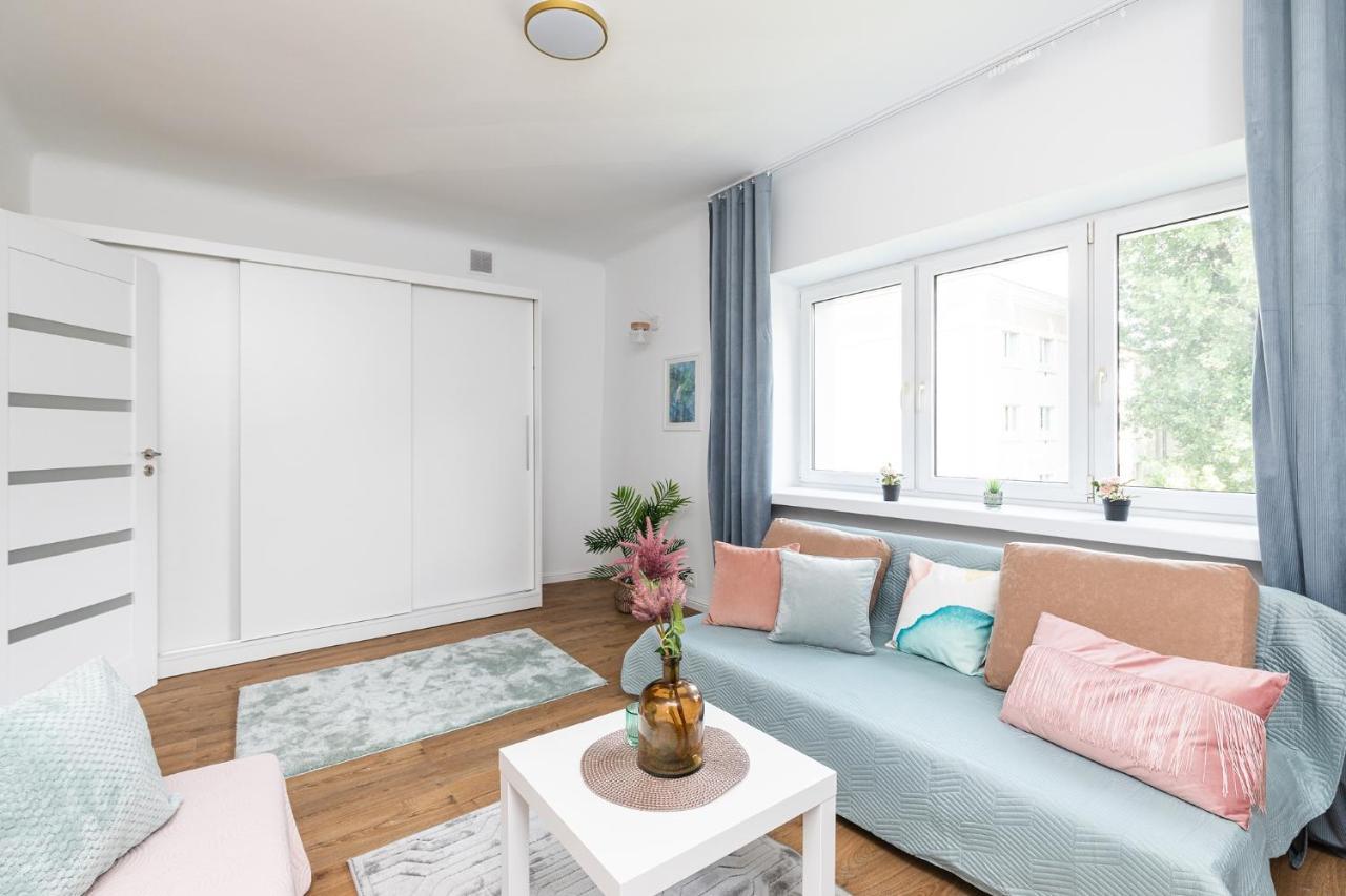 Superapart Nowolipki 23, Unwind In Urban Chic Apartment